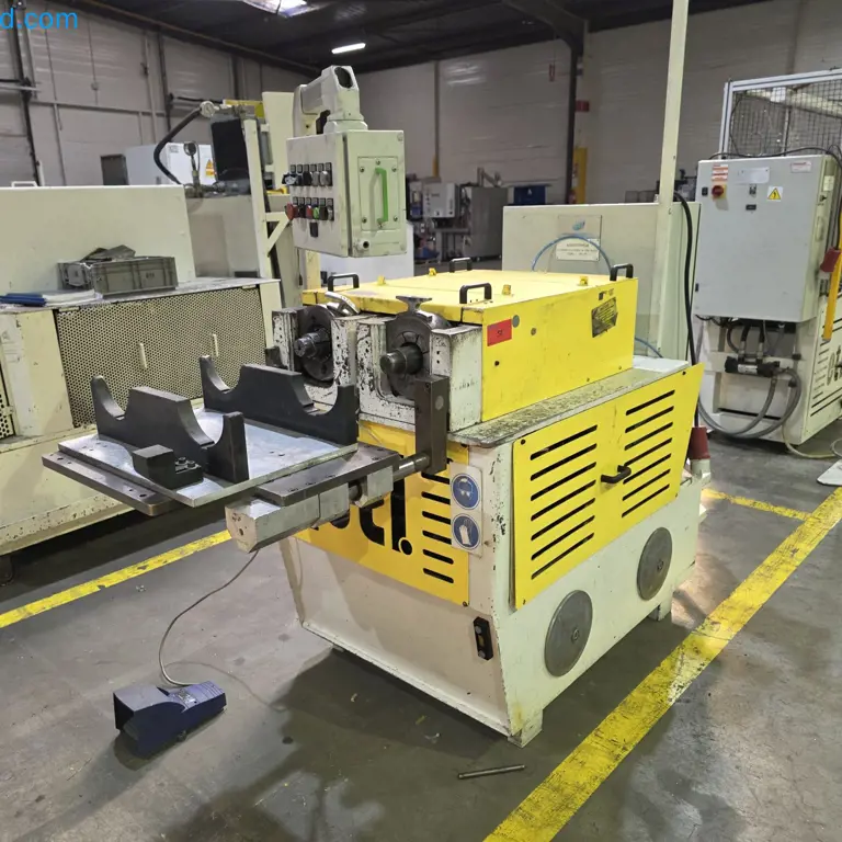 Tube end Forming Machine EXHAUST TOOLING LIMITED D-MC