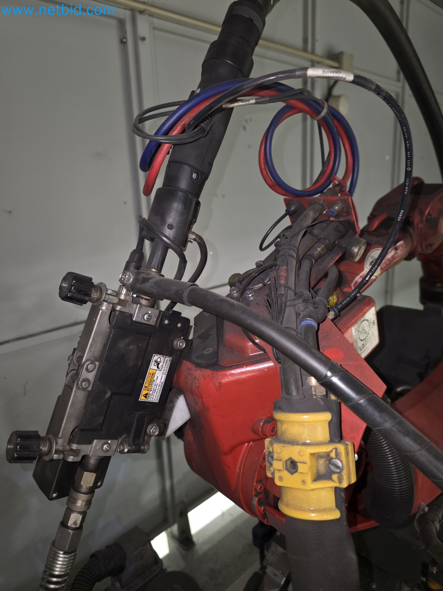 ¡Oportunidad Única!: Subasta de equipos y activos de la planta de producción de tubos de escape de Bosal Industrial Zaragoza SAU -18