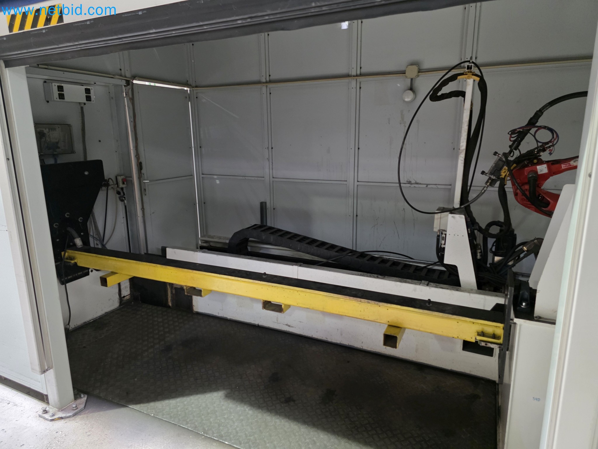 ¡Oportunidad Única!: Subasta de equipos y activos de la planta de producción de tubos de escape de Bosal Industrial Zaragoza SAU -7