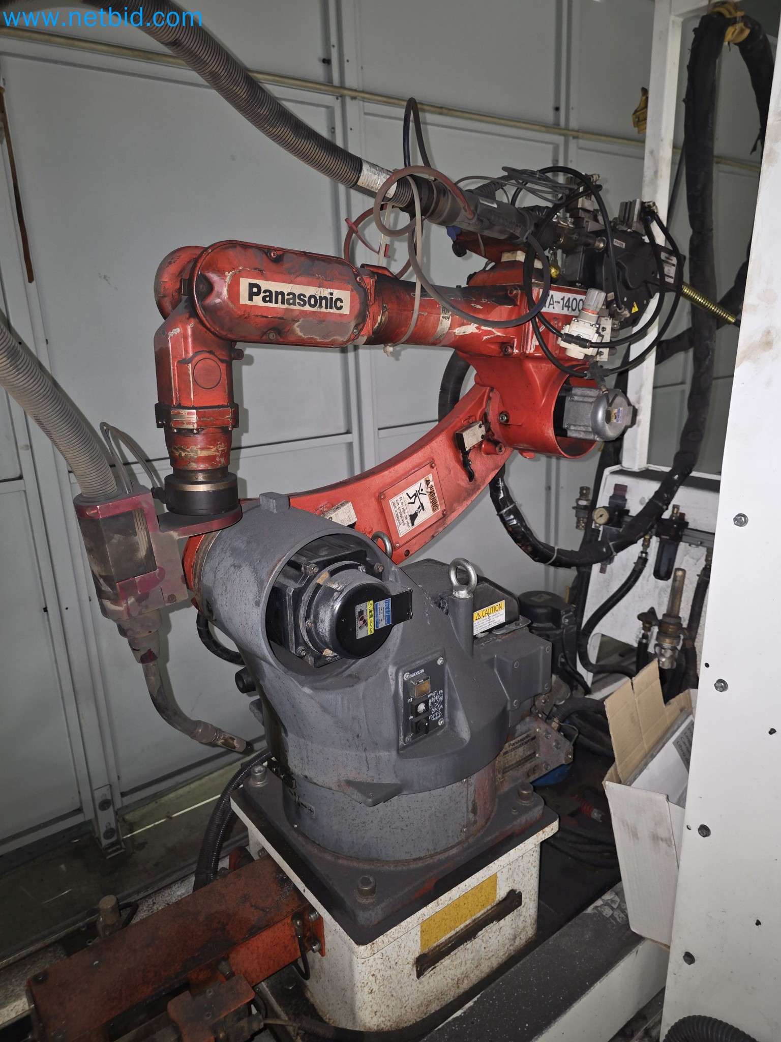 ¡Oportunidad Única!: Subasta de equipos y activos de la planta de producción de tubos de escape de Bosal Industrial Zaragoza SAU -17