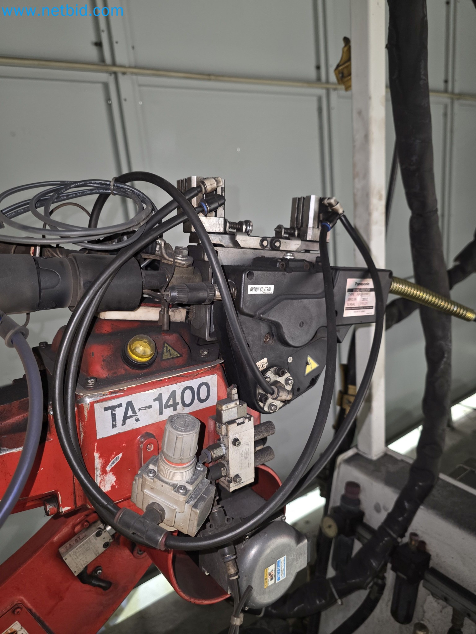 ¡Oportunidad Única!: Subasta de equipos y activos de la planta de producción de tubos de escape de Bosal Industrial Zaragoza SAU -21