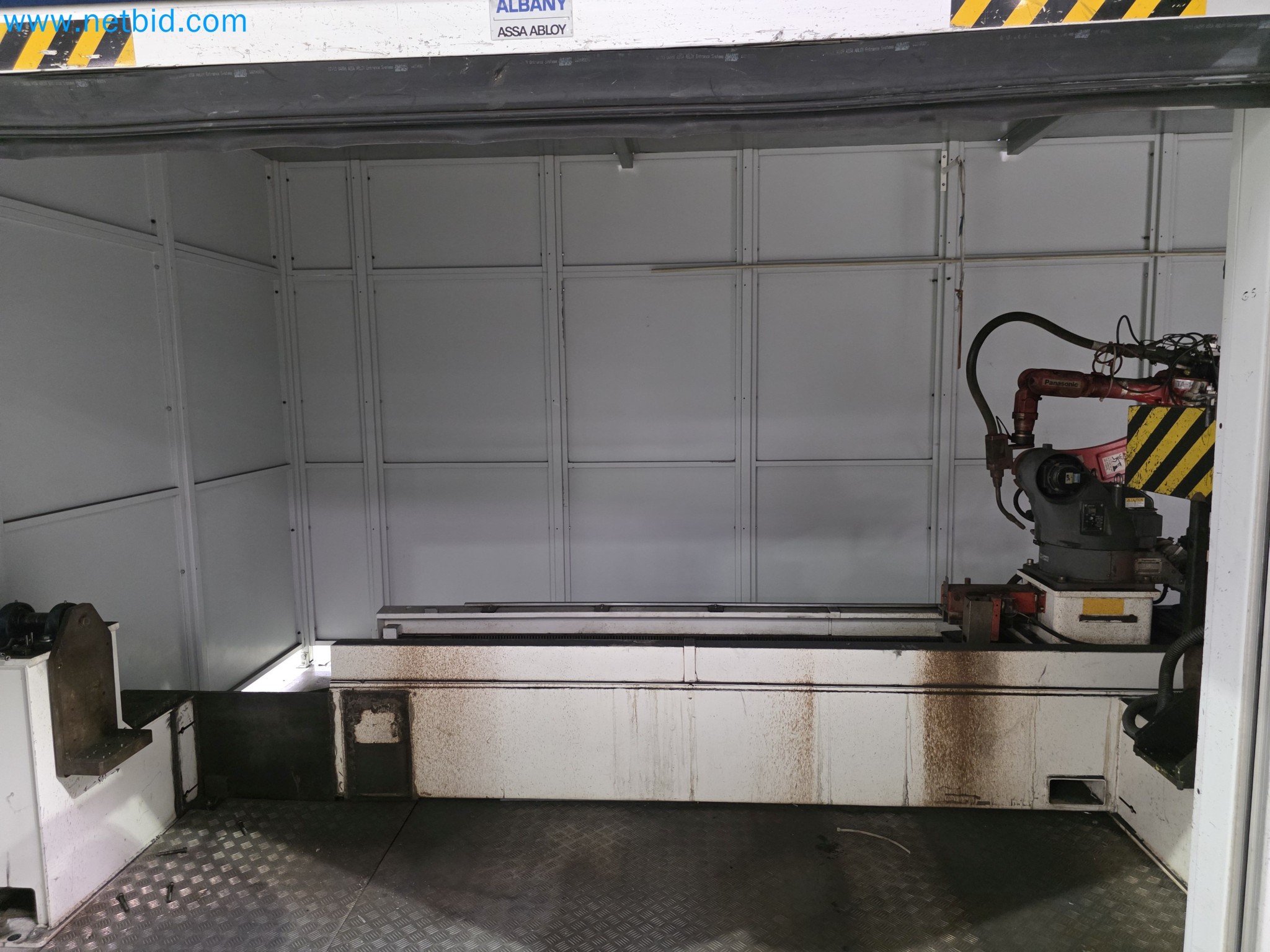 ¡Oportunidad Única!: Subasta de equipos y activos de la planta de producción de tubos de escape de Bosal Industrial Zaragoza SAU -7