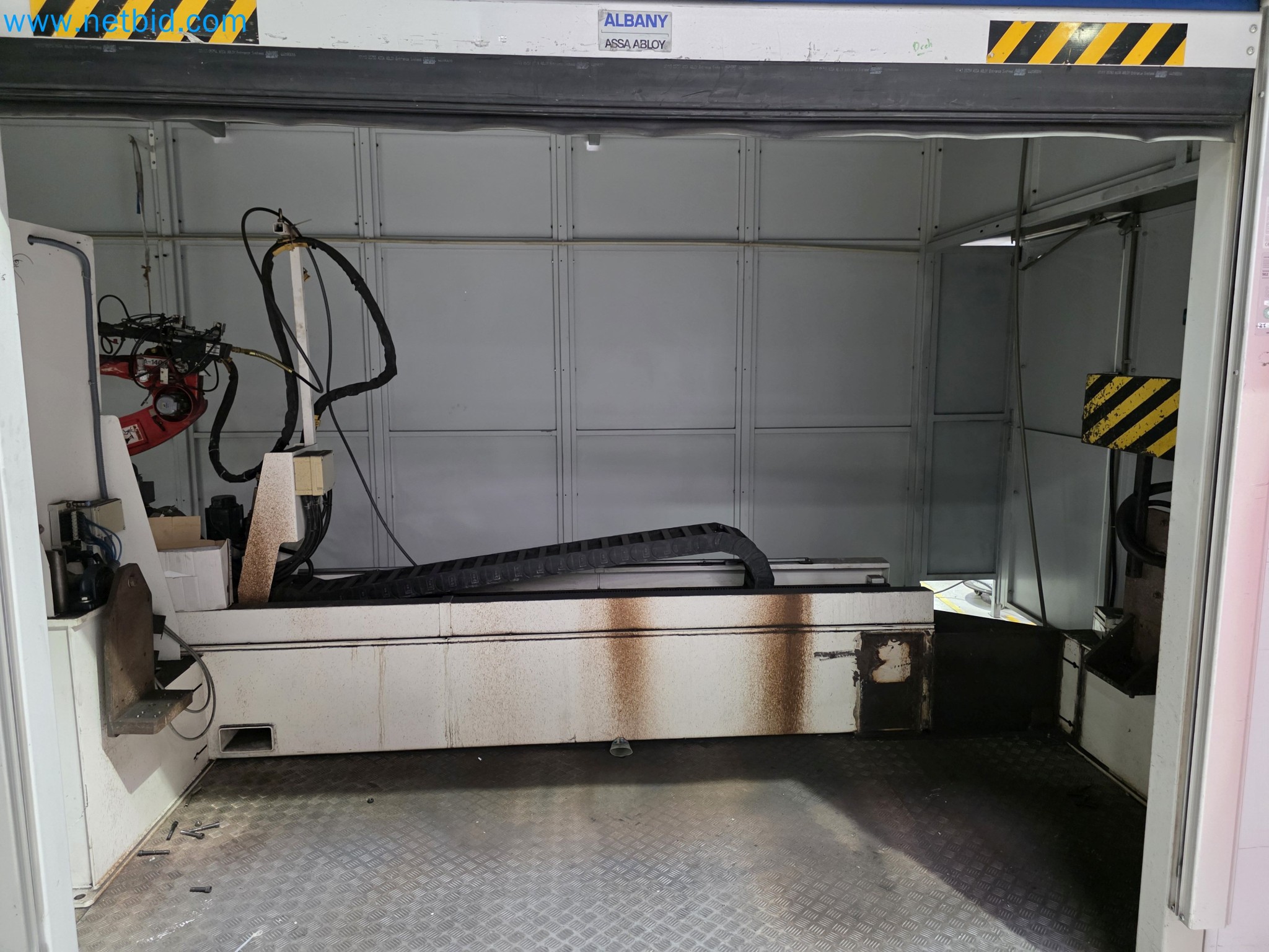 ¡Oportunidad Única!: Subasta de equipos y activos de la planta de producción de tubos de escape de Bosal Industrial Zaragoza SAU -8