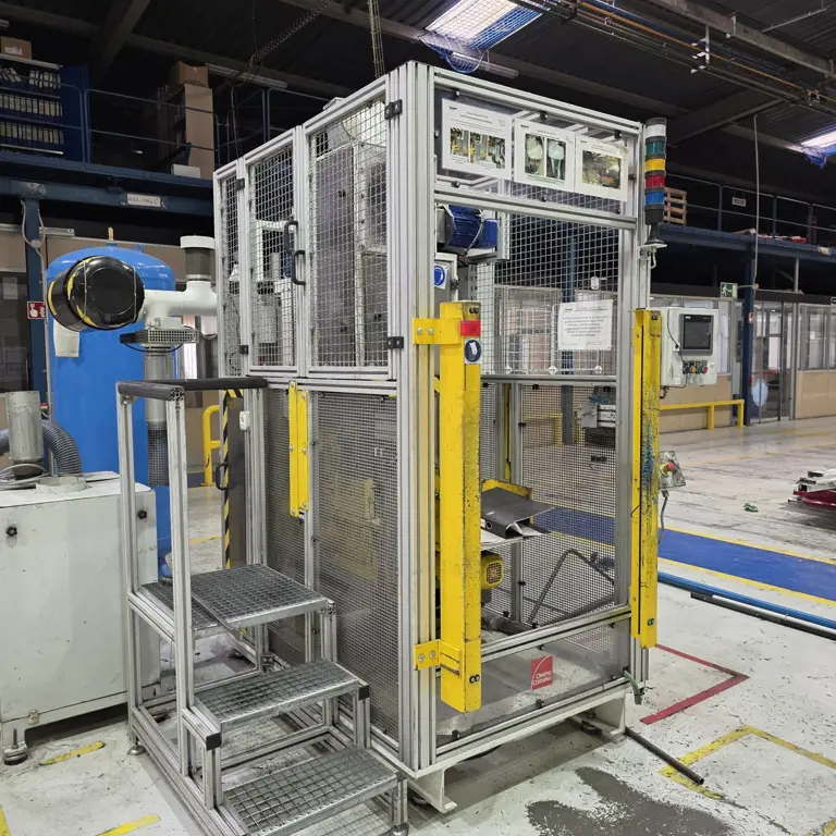 Vertical Filling Machine OWENS CORNING