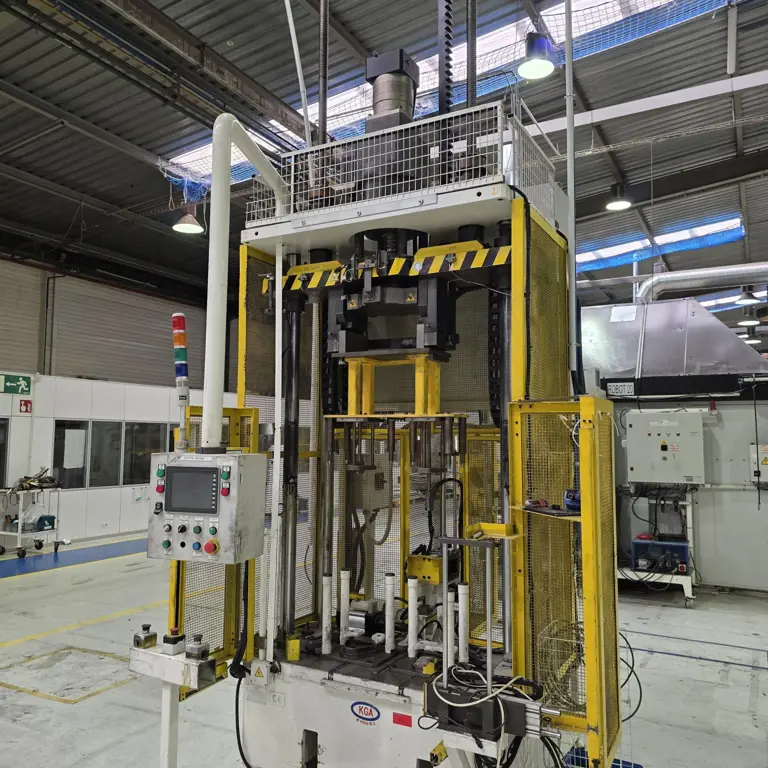 Vertical Stuffing Machine KGA