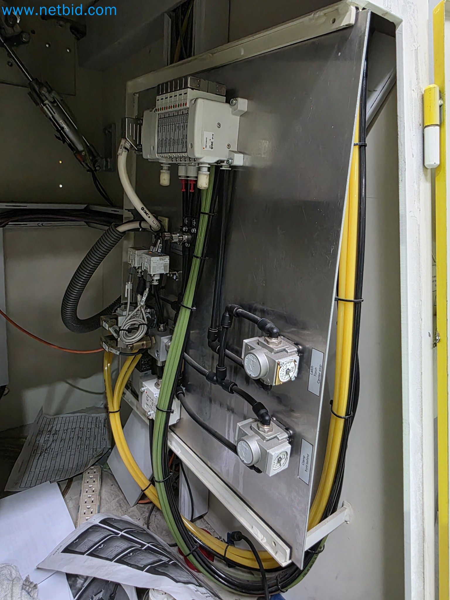 ¡Oportunidad Única!: Subasta de equipos y activos de la planta de producción de tubos de escape de Bosal Industrial Zaragoza SAU -18