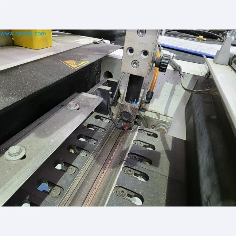 ¡Oportunidad Única!: Subasta de equipos y activos de la planta de producción de tubos de escape de Bosal Industrial Zaragoza SAU -9