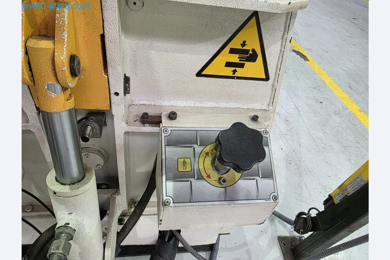 ¡Oportunidad Única!: Subasta de equipos y activos de la planta de producción de tubos de escape de Bosal Industrial Zaragoza SAU -10