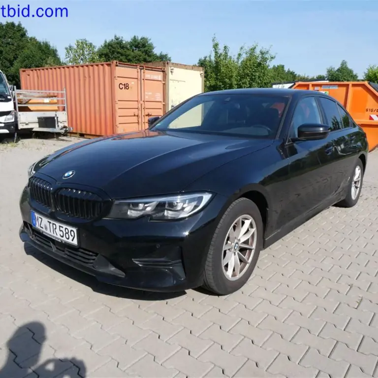 Voiture (supplément sous réserve) BMW 320i (G20) Limousine Advantage