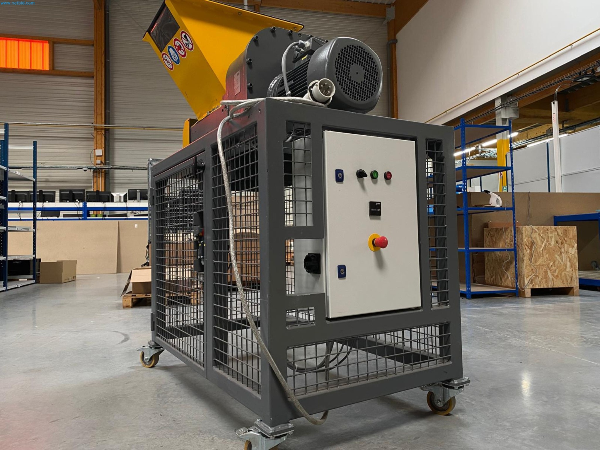 Niszczarka w Wielkiej Brytanii-2