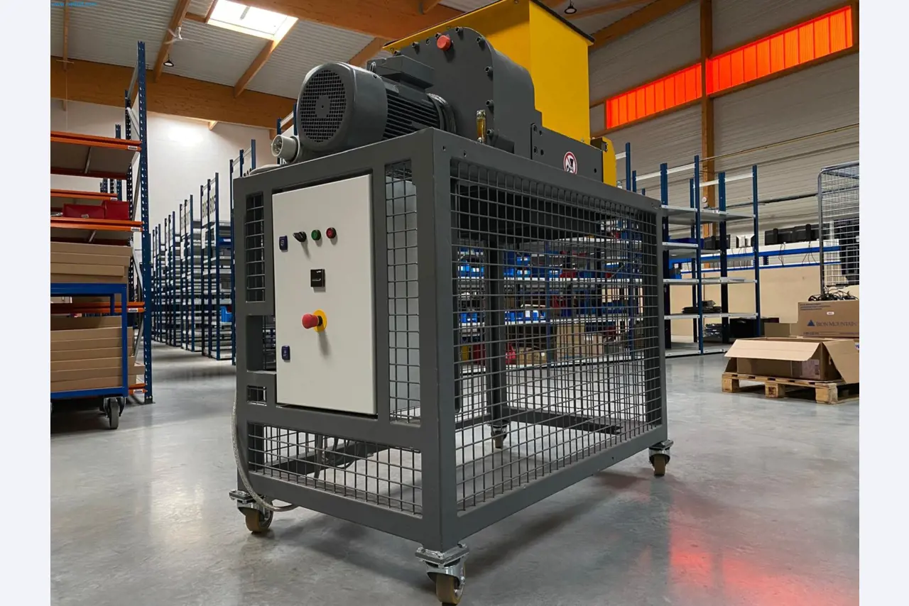 Niszczarka w Wielkiej Brytanii-3