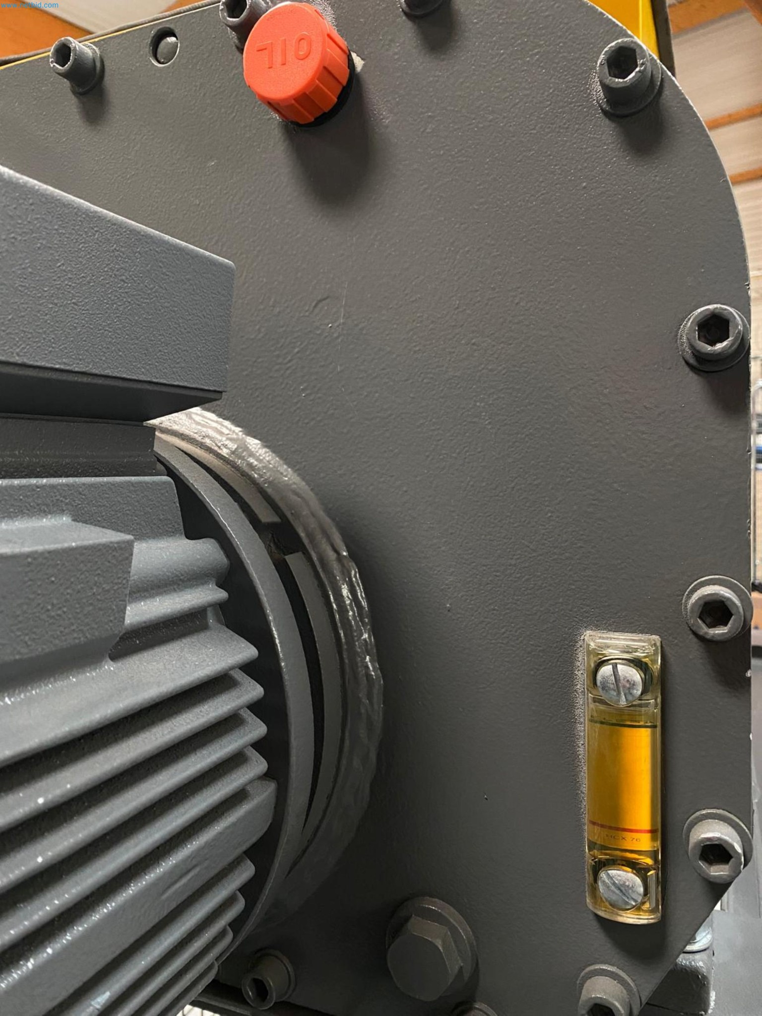 Niszczarka w Wielkiej Brytanii-5