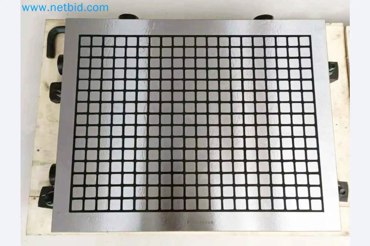 Machines et outils pour le travail du métal et du bois au Portugal-7