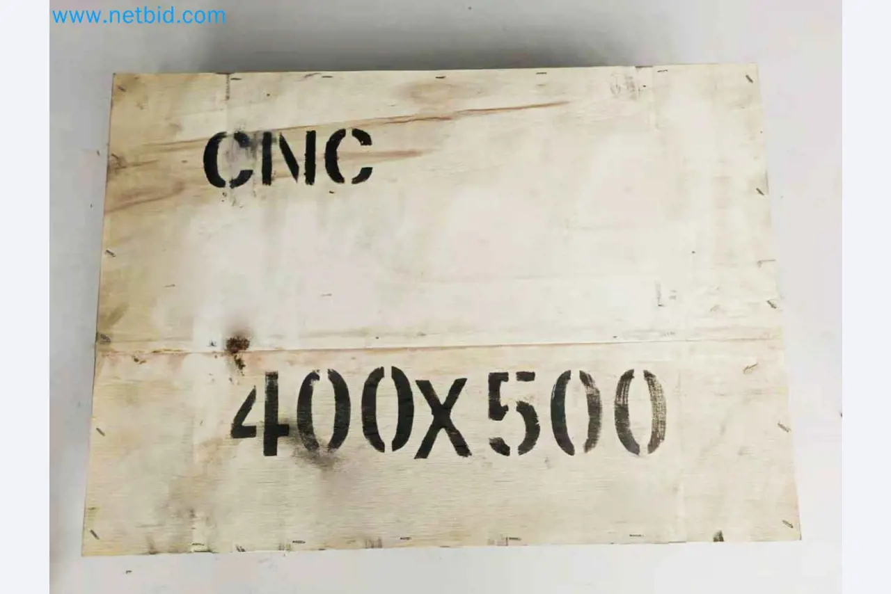 Machines et outils pour le travail du métal et du bois au Portugal-9