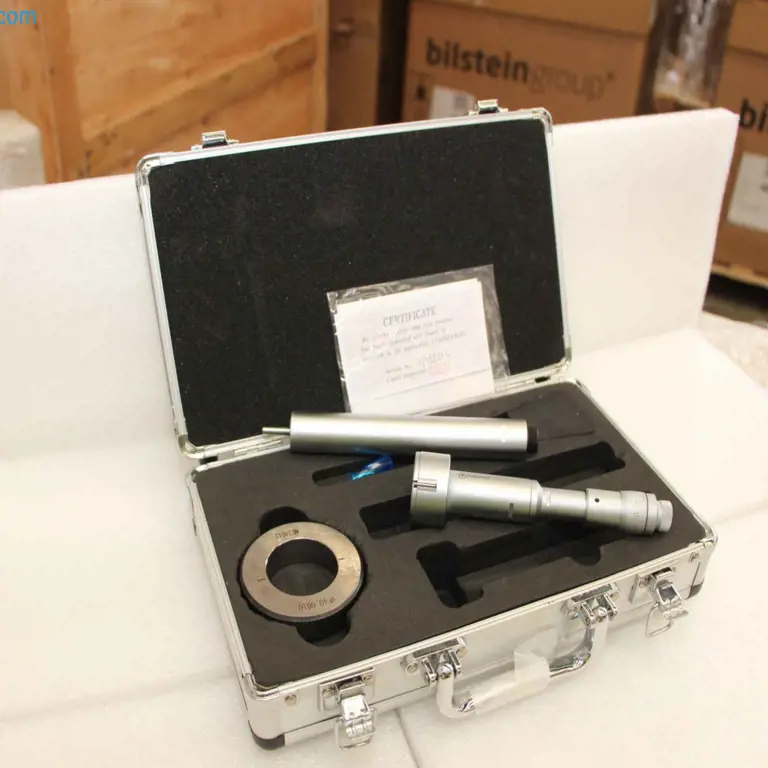3-tockovni notranji mikrometer 40-50 x 0,05 mm FREUTEK SDM0063