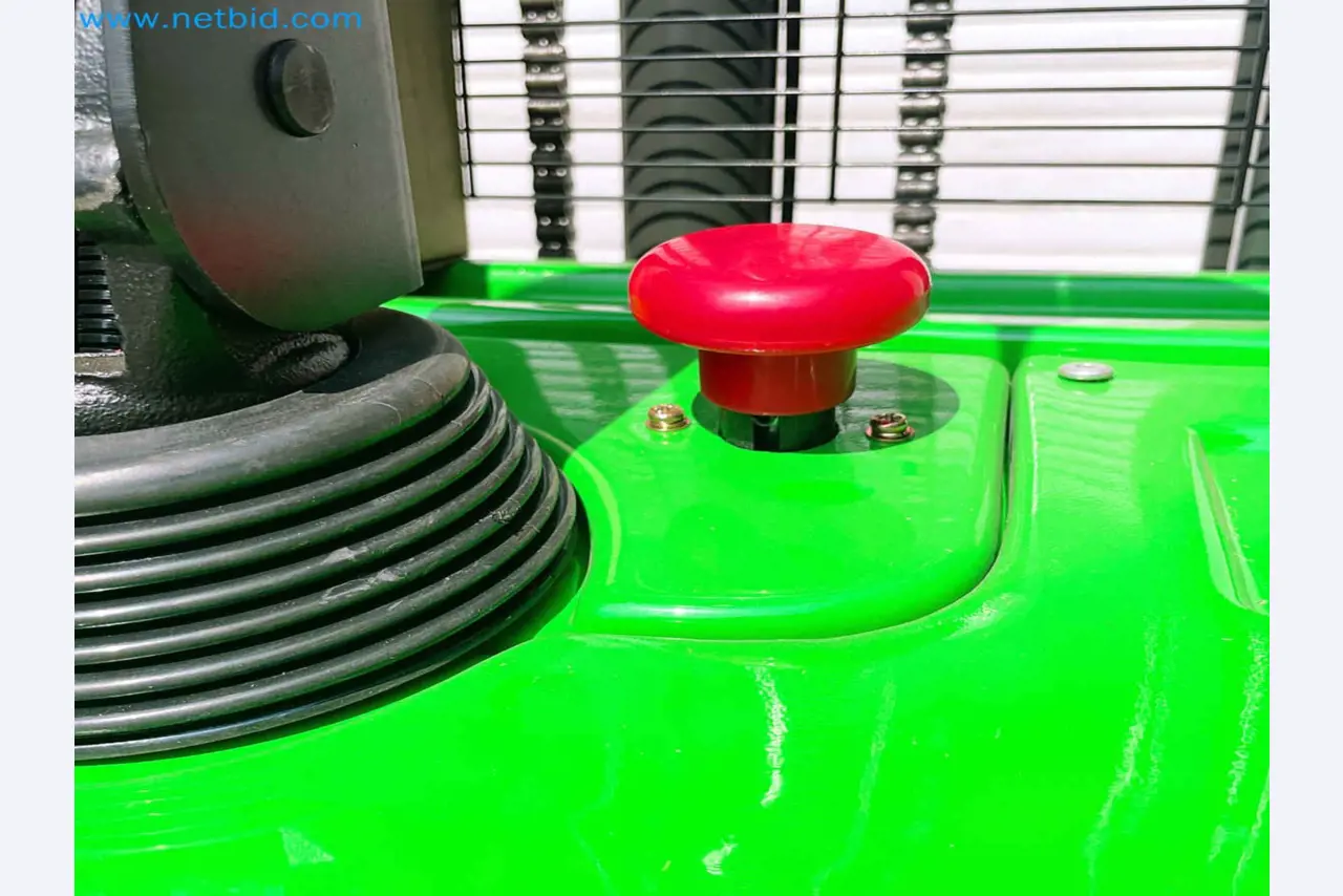 Maschinen und Werkzeuge für die Metallbearbeitung und Holzbearbeitung in Portugal-18