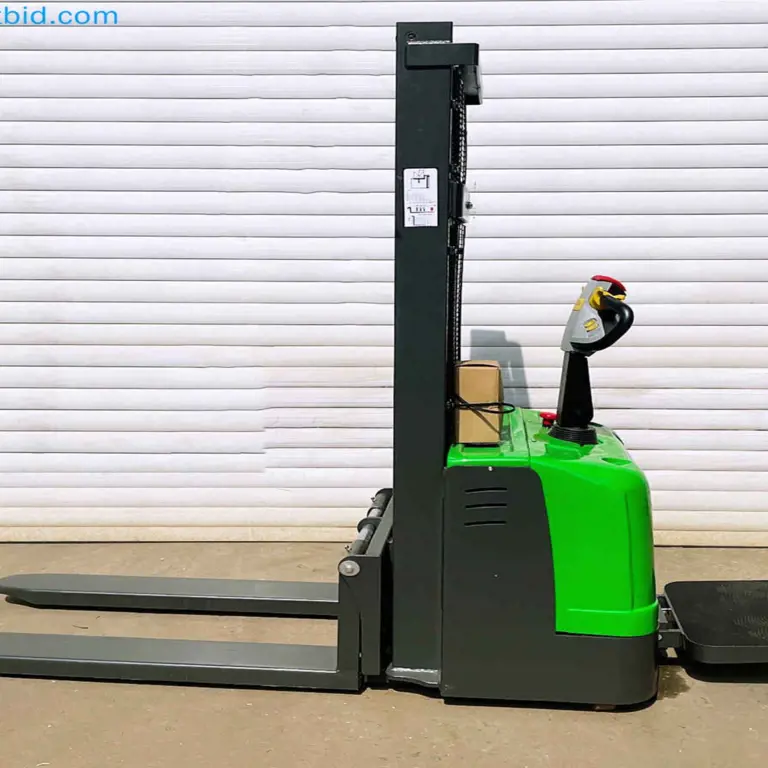 Elektricni vilicar s platformo 2000 kg - 3000 mm FREUTEK NNT0012