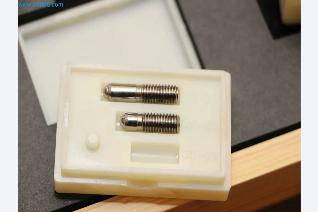 Machines et outils pour le travail du métal et du bois au Portugal-9