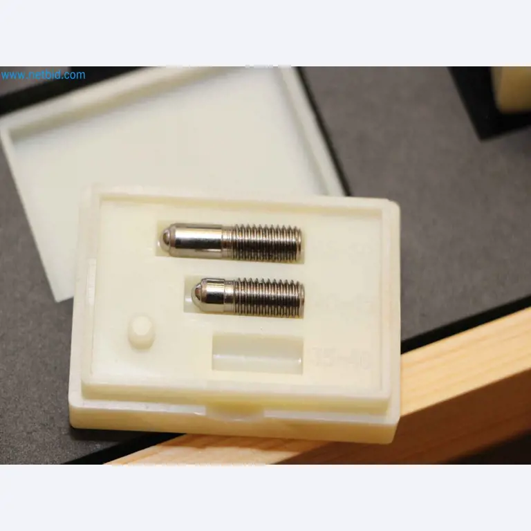 Machines et outils pour le travail du métal et du bois au Portugal-9