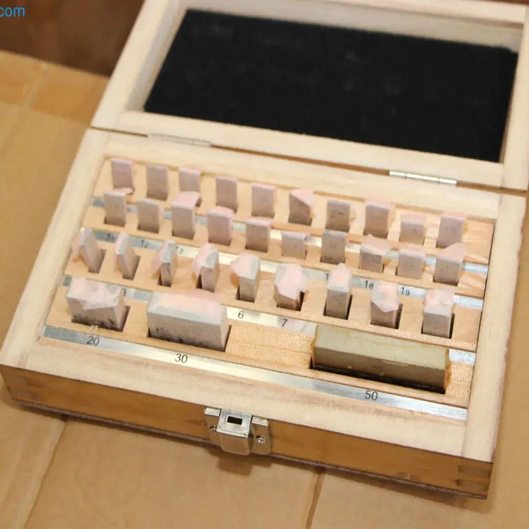 Komplet Johnsonovih merilnih blokov 32 x 15 DIN861 FREUTEK SDM0066