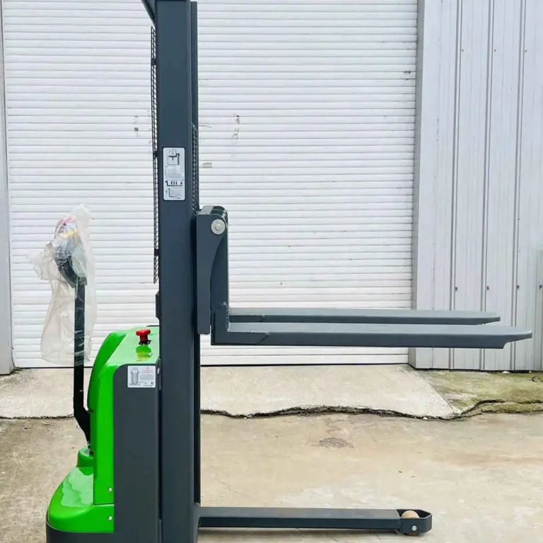 Elektricni vilicar 1500 kg - 1600 mm FREUTEK NNT0014