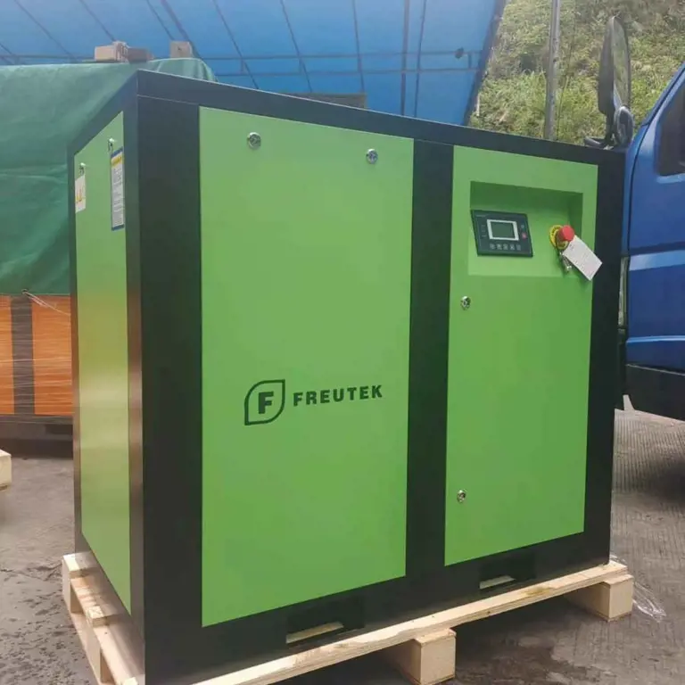 Vijacni kompresor 15 kW FREUTEK JUB0003