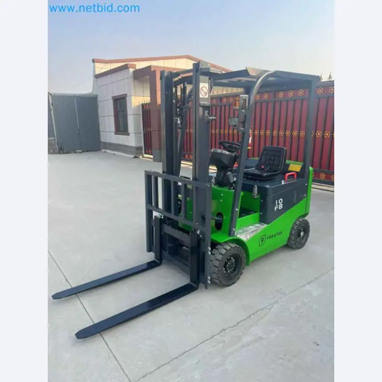 Machines et outils pour le travail du métal et du bois au Portugal-14