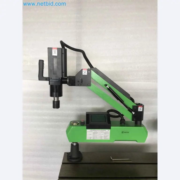 Machines et outils pour le travail du métal et du bois au Portugal-4