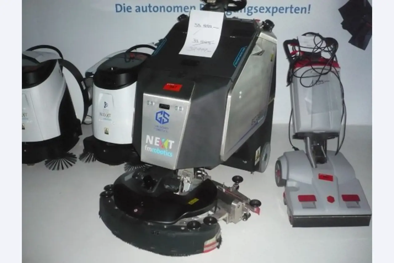 Betriebs- und Geschäftsausstattung-7