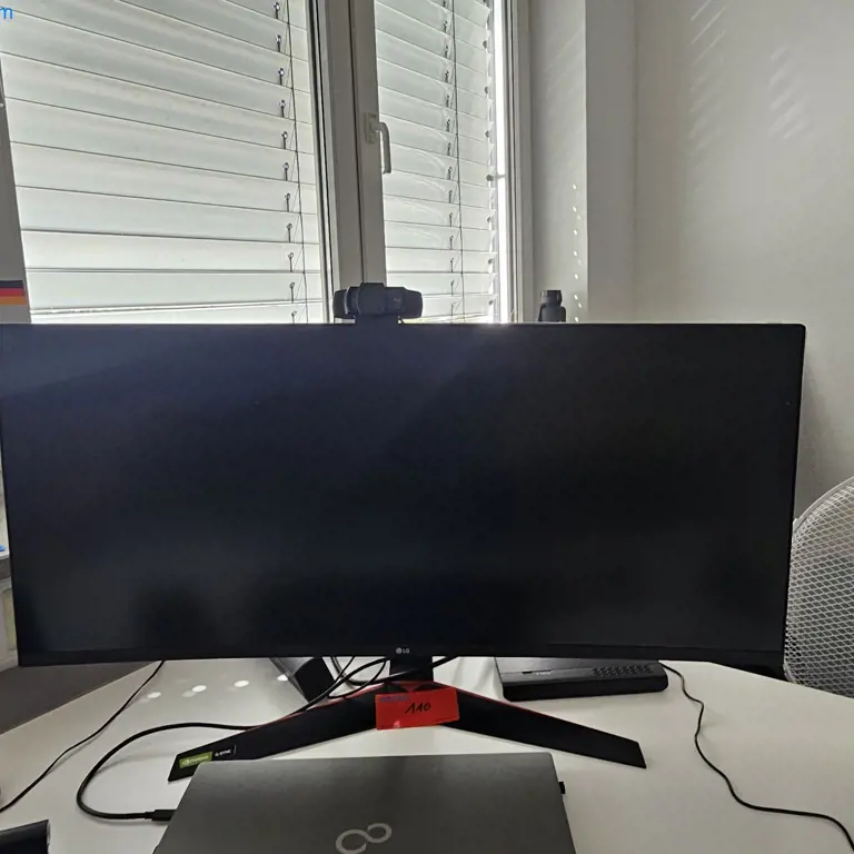 32"-Curved-Monitor