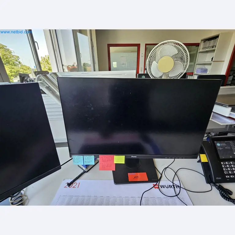 Machines de nettoyage, appareils et accessoires, actifs immobilisés et circulants et véhicules-1