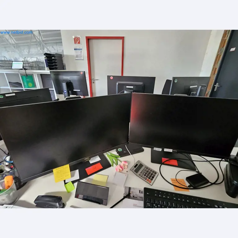 Machines de nettoyage, appareils et accessoires, actifs immobilisés et circulants et véhicules-3