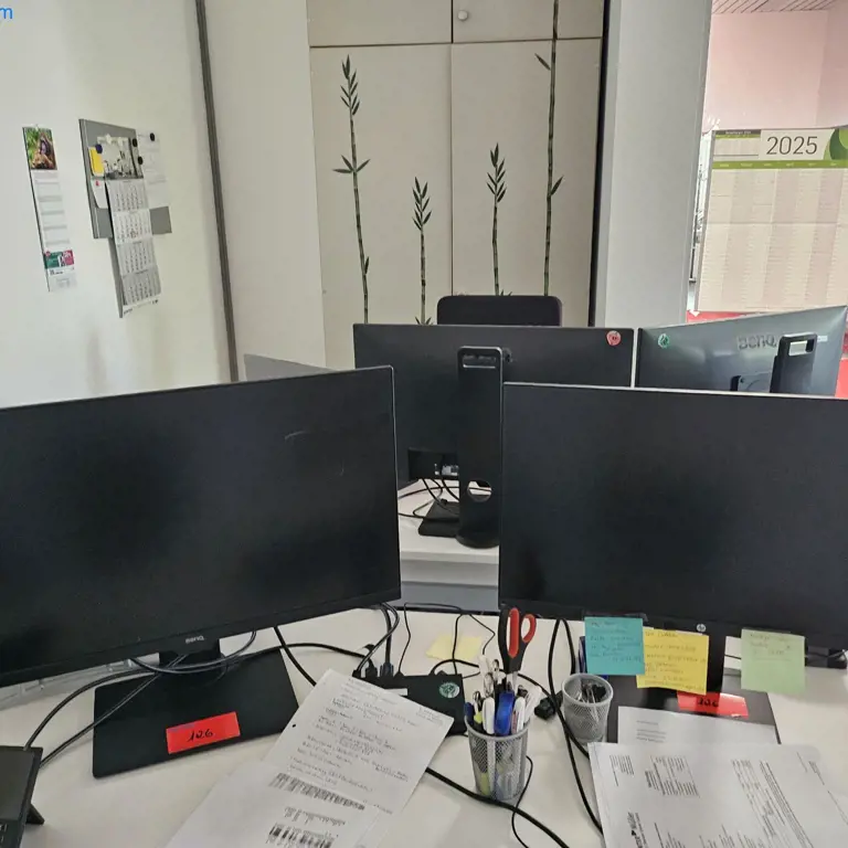2 27"-Monitore