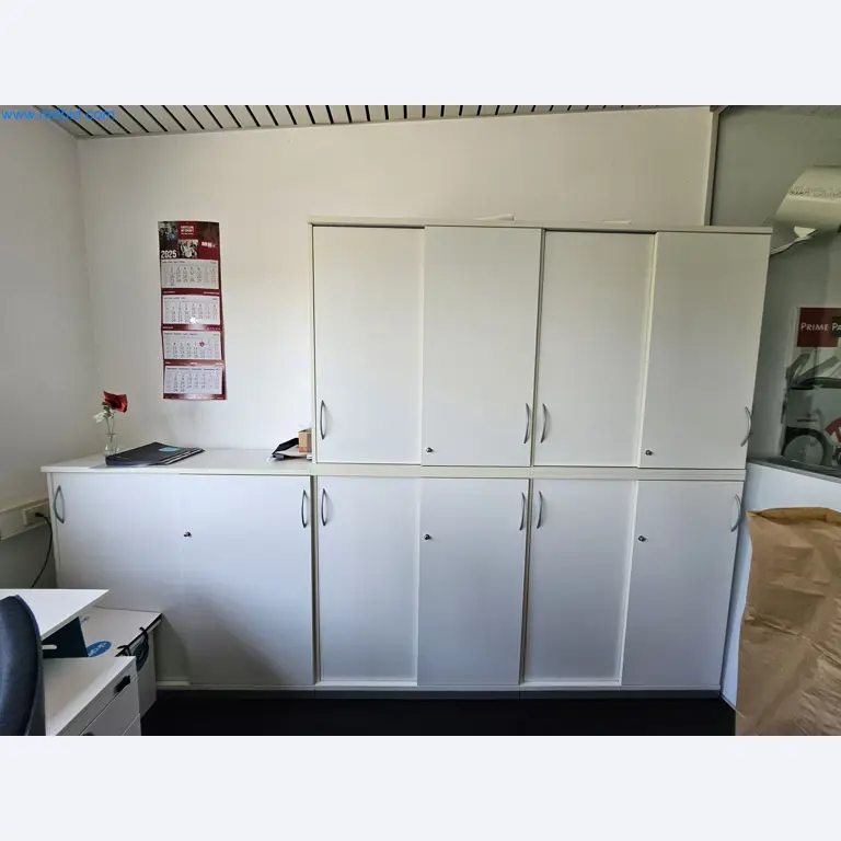 Betriebs- und Geschäftsausstattung-3