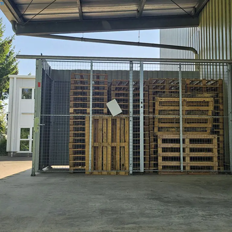 Gitter-/Trapezblecheinhausung