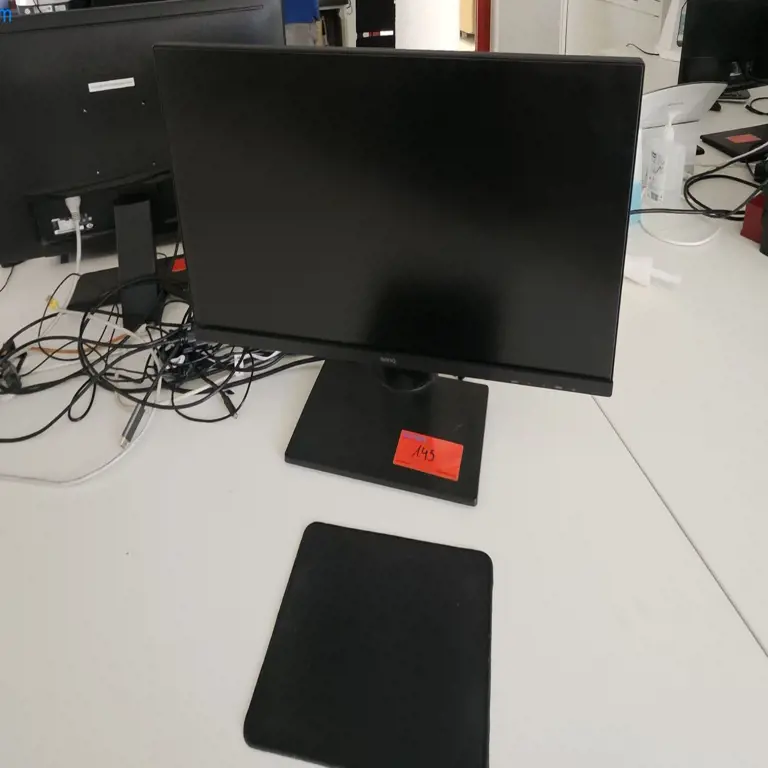 2 24"-Monitor