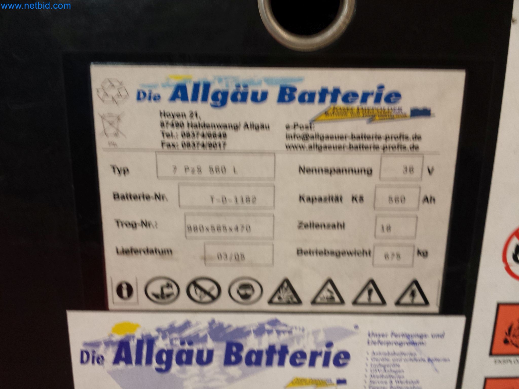 Betriebs- und Geschäftsausstattung-3