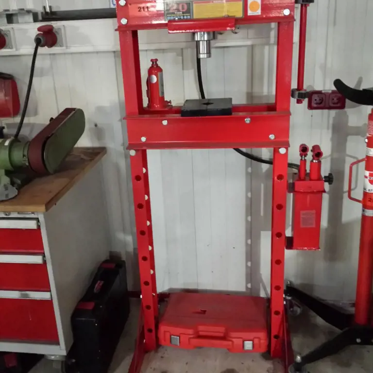 Hydraulik-Werkstattpresse