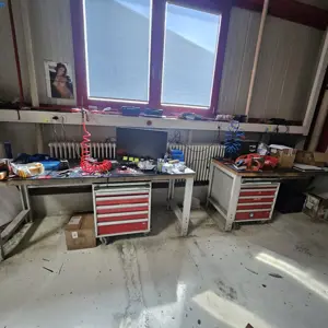 3 Arbeitstische