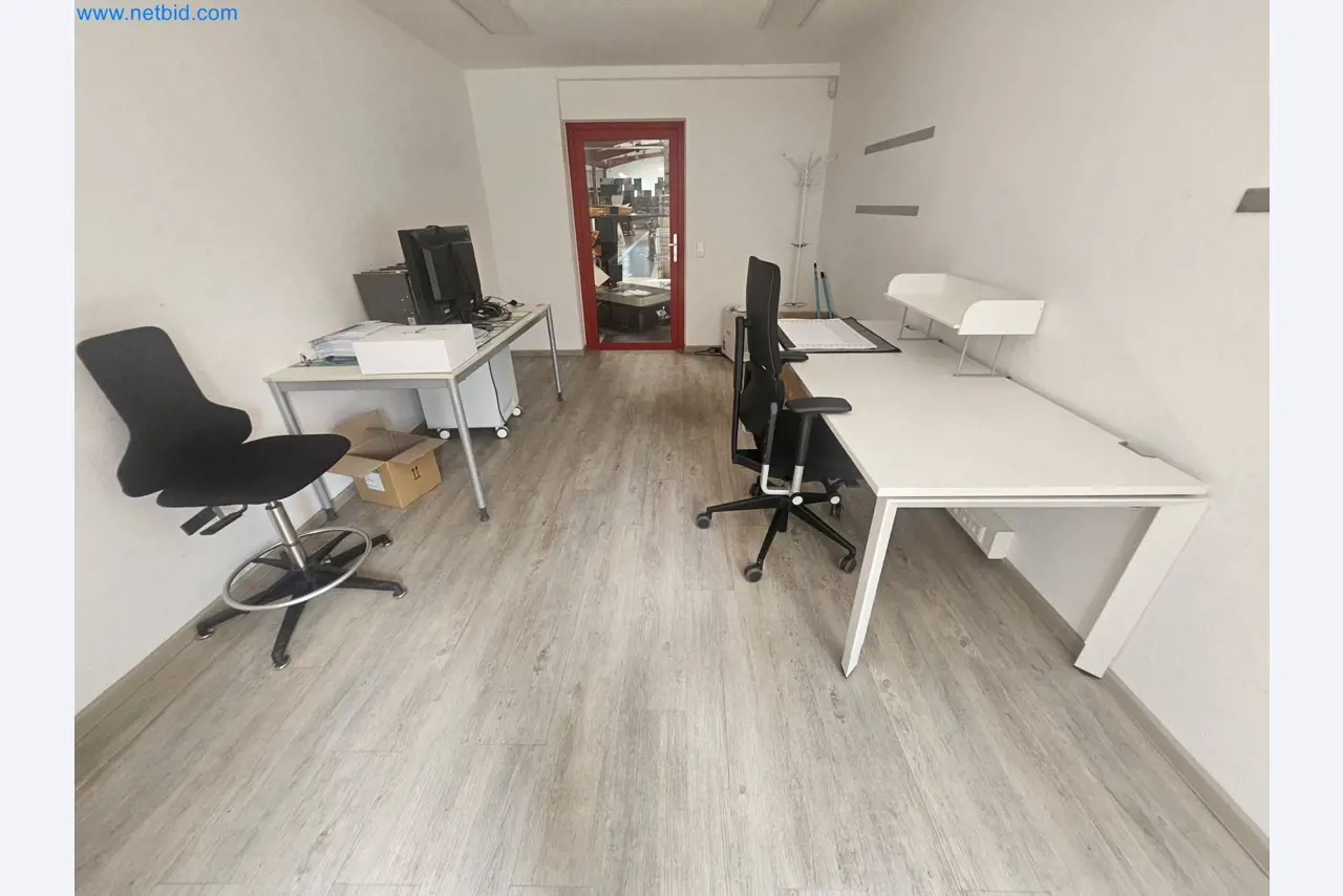 Máquinas, equipos y accesorios de limpieza, activos fijos y circulantes y vehículos-2