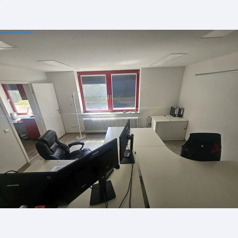 Máquinas, equipos y accesorios de limpieza, activos fijos y circulantes y vehículos-4