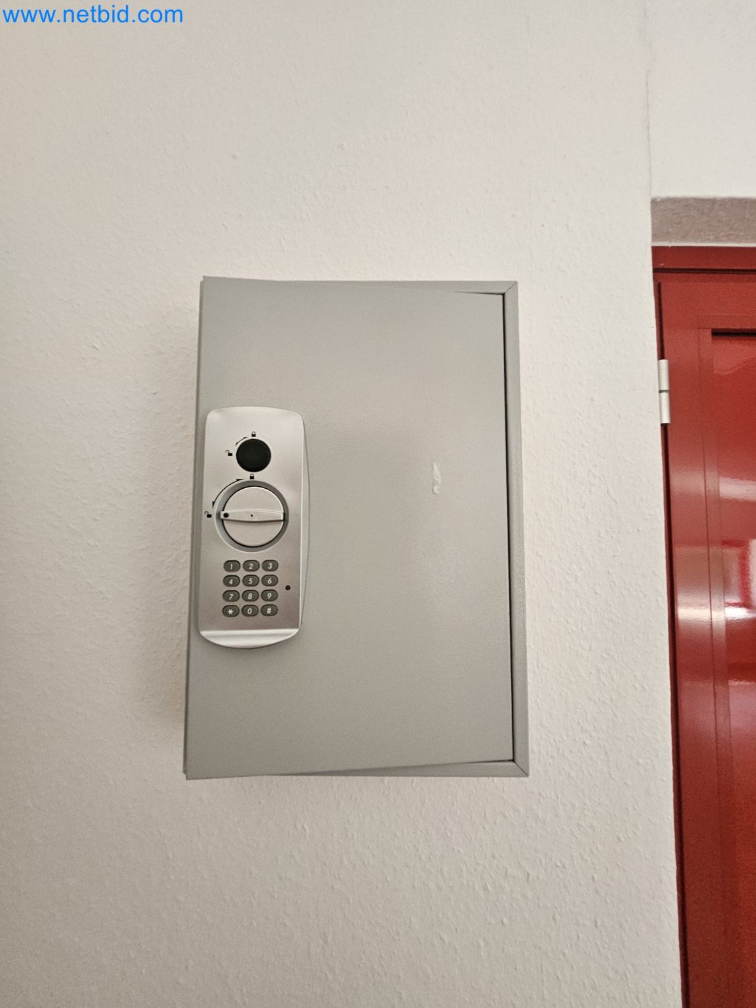 Betriebs- und Geschäftsausstattung-3