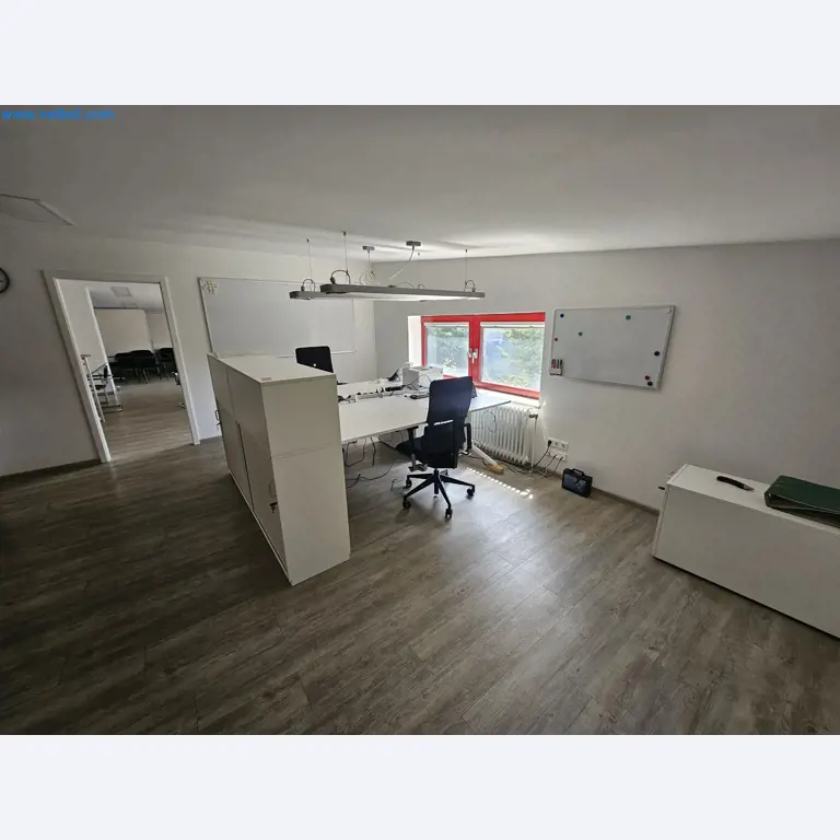 Máquinas, equipos y accesorios de limpieza, activos fijos y circulantes y vehículos-1