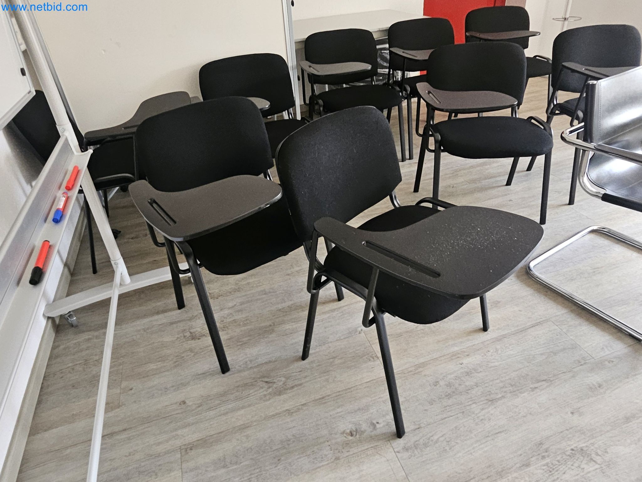 Betriebs- und Geschäftsausstattung-4