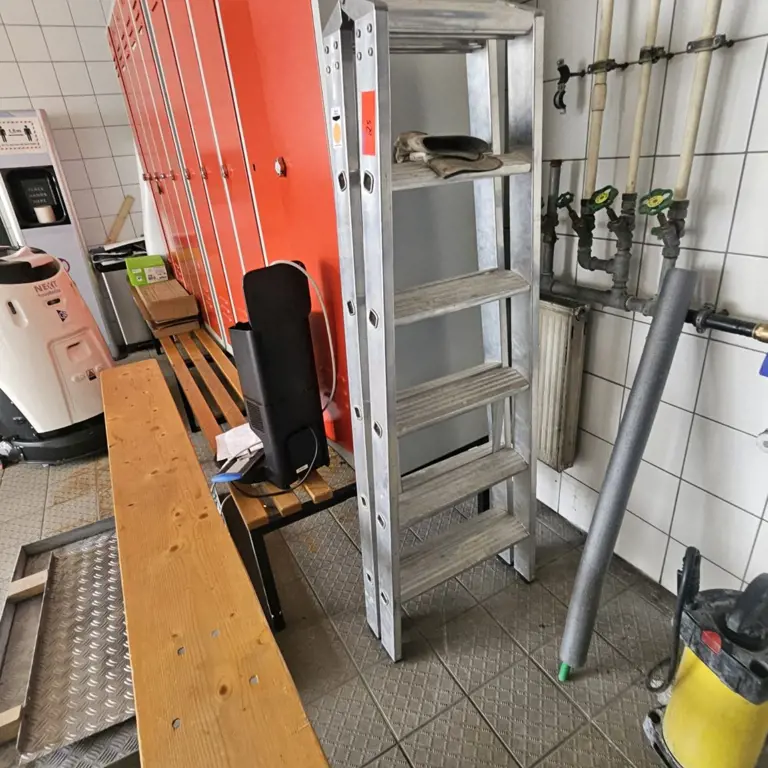 Alu-Bockleiter