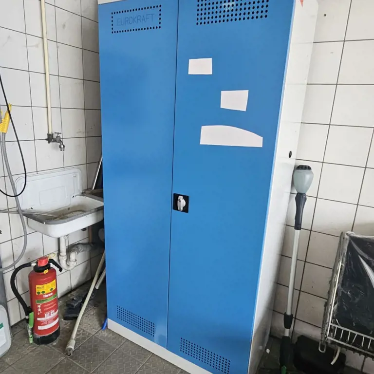 Stahlschrank