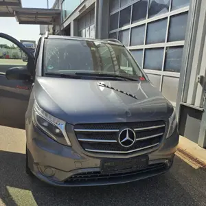 Mehrzweckfahrzeug Mercedes Benz Vito Tourer