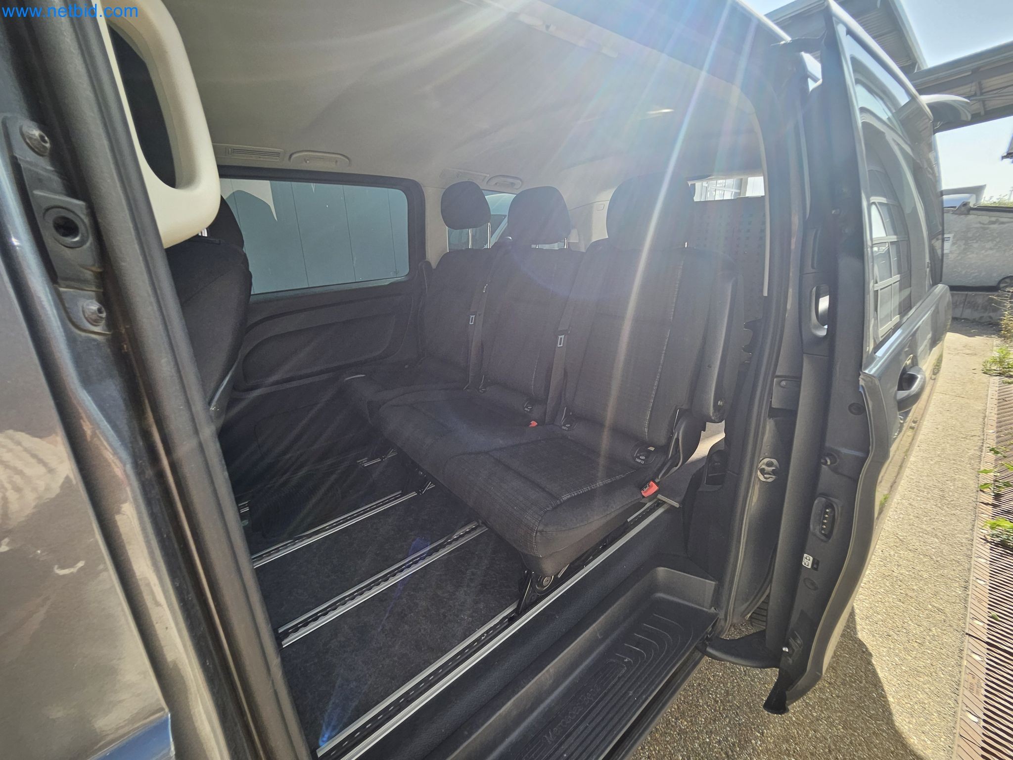 Maszyny czyszczące, sprzęt i akcesoria, środki trwałe i obrotowe oraz pojazdy-9