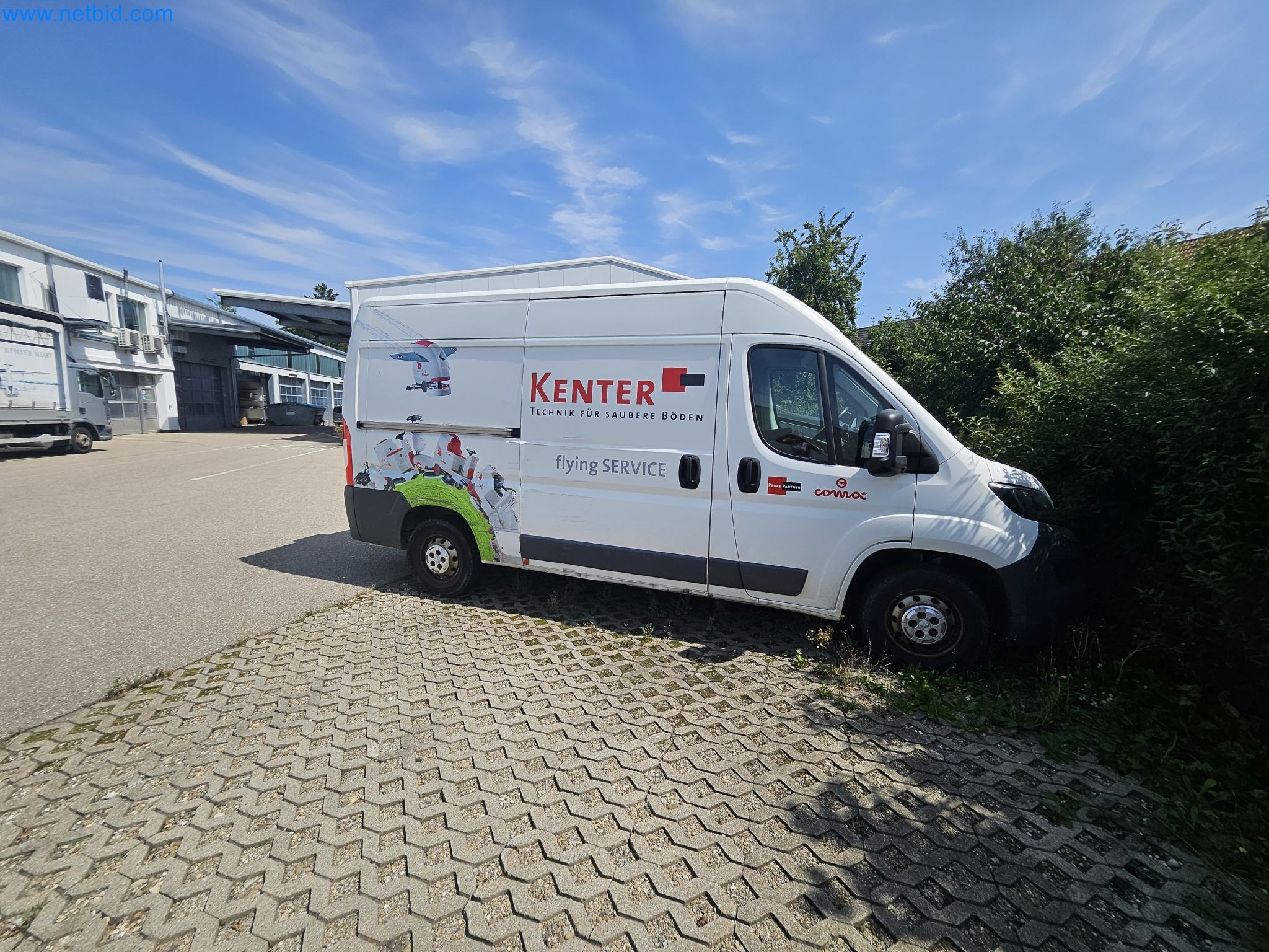 Stroji za čiščenje, oprema in pribor, osnovna in obratna sredstva ter vozila-1