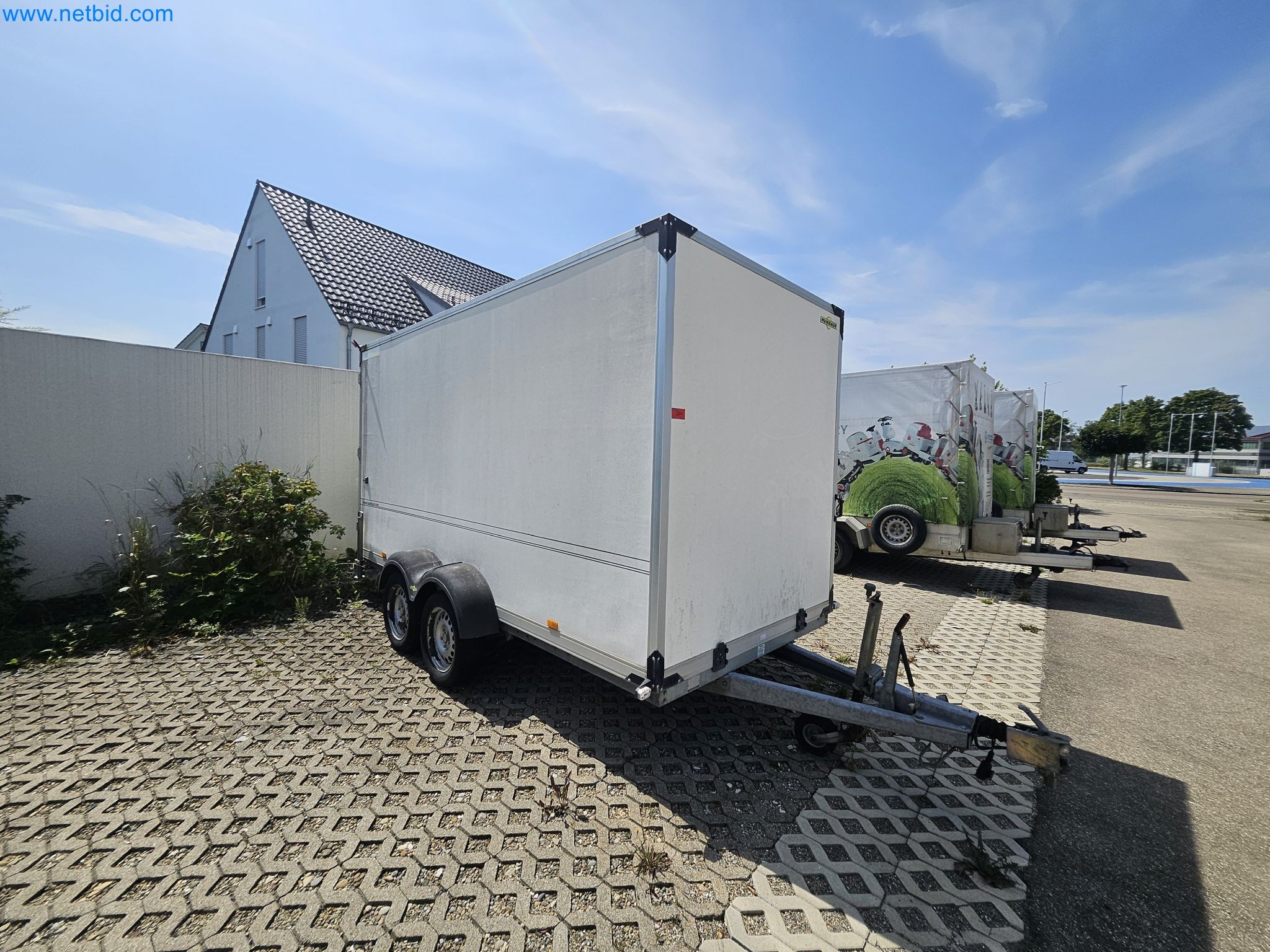 Reinigungsmaschinen, Geräte und Zubehör, Anlage- und Umlaufvermögen sowie Fahrzeuge-1